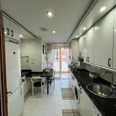 Luminoso Piso 120m 3 아파트 Burgo