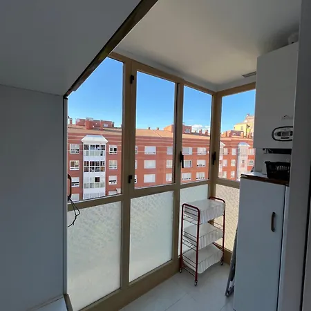 아파트 Luminoso Piso 120m 3 *